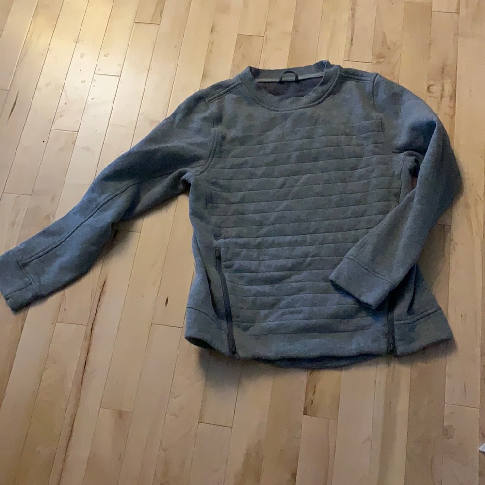 COPY - Grey lululemon pull over sweater, size 4